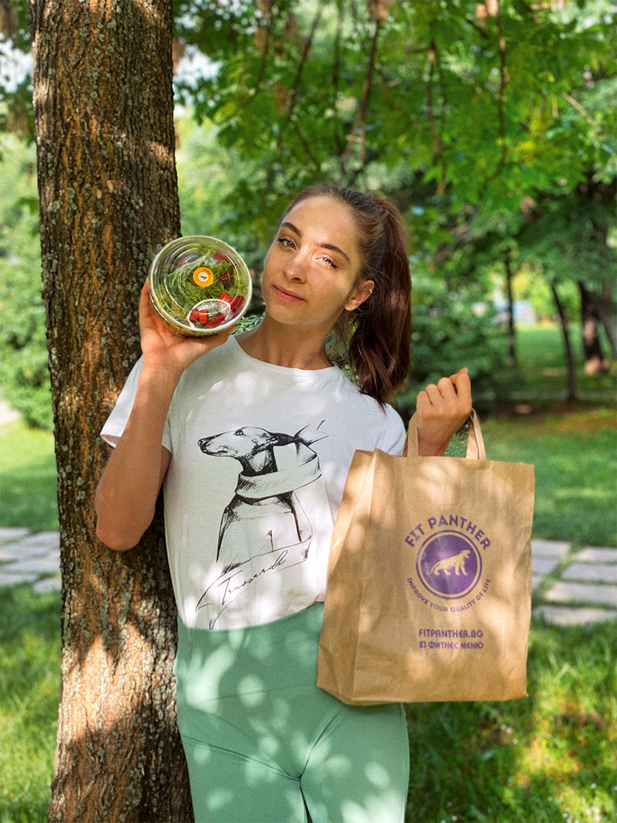Златното момиче на България Стефани Кирякова с меню от Здравословна кухня Fit Panther